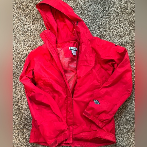 NWOT Women’s Columbia red dual lined weather proof jacket - Picture 1 of 5